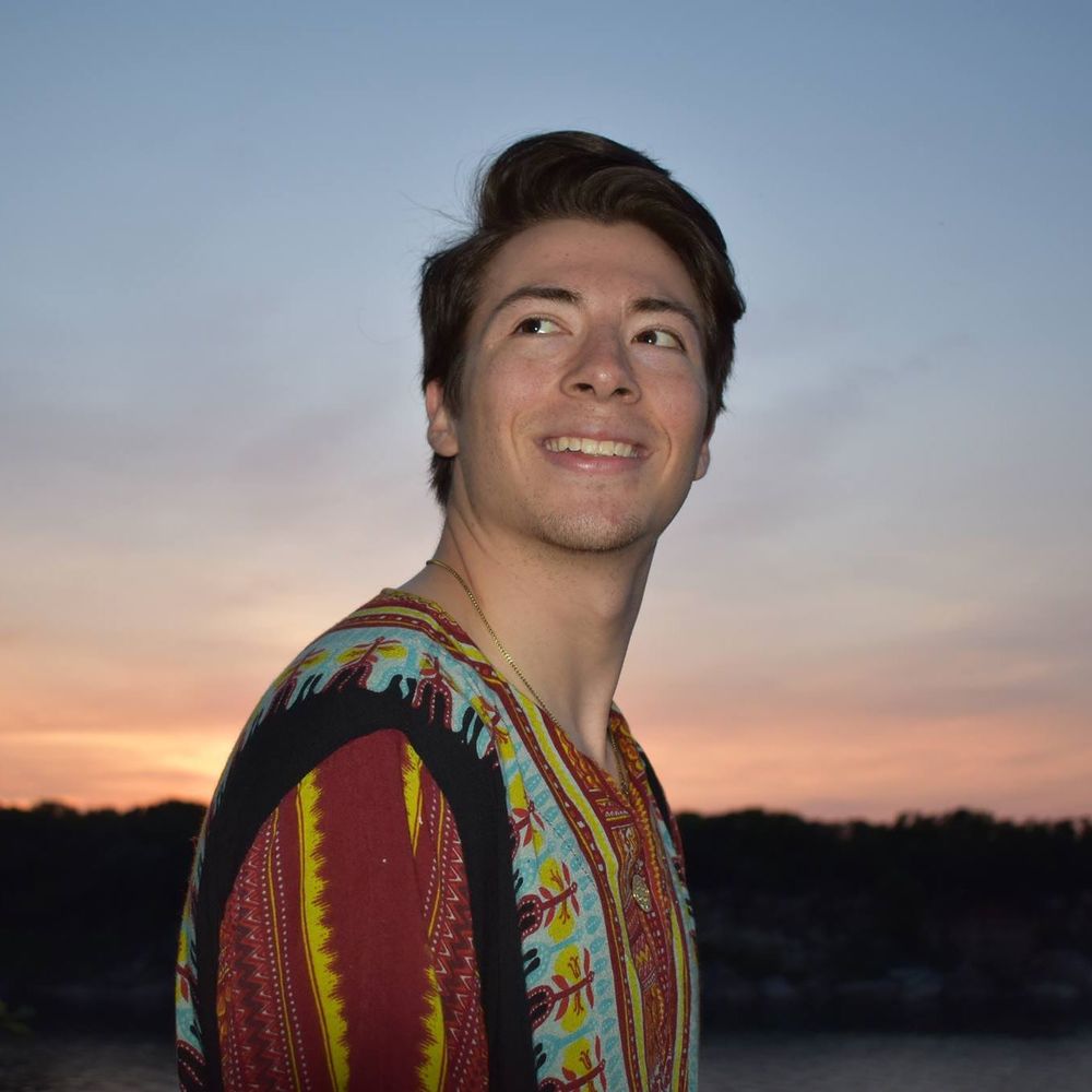 Meet your Posher, Cole